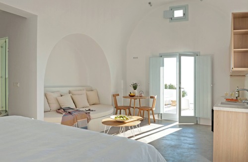 Santorini House | Santorini Heights