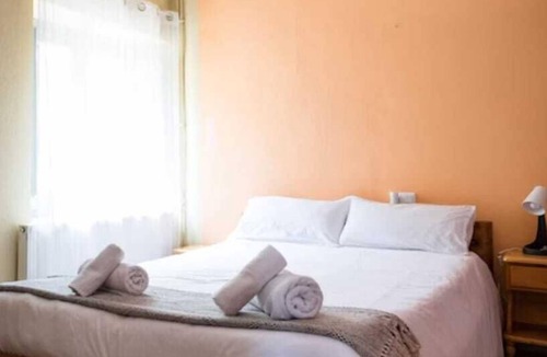 Susqueda Hostel | Santuari del Coll