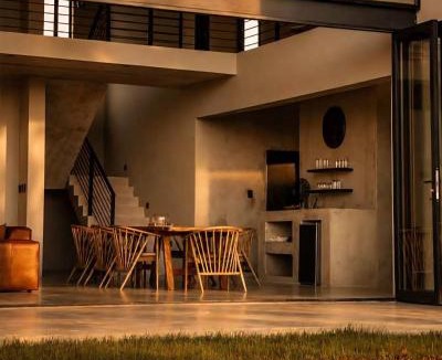 Leeupoort Villa | Sanyati Villa