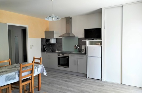 Eugenie-les-Bains House | Sapcious T2 classified 3 * in 50 m of the thermal baths.