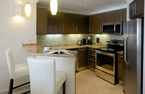 Callendar Condo | Sapphire Beach Condos 313