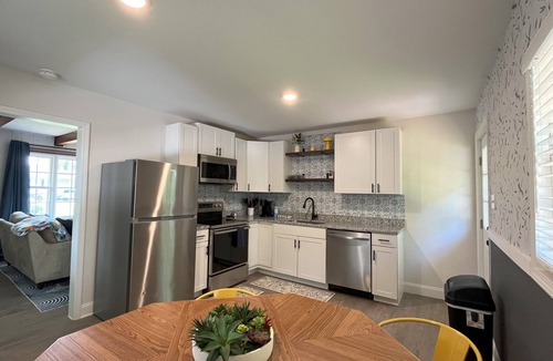 Winston - Salem House | Sapphire Shire - The Most Charming Home Near Wake Forest University!