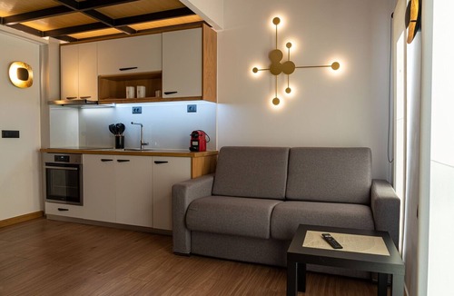 Vamvakopoulo House | Sappho 3-bedroom House
