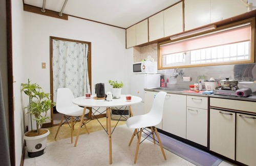 Higashi House | [Sapporo Private House ] 8-minute walk from subway station and airport bus stop