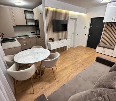 Baia Mare Apartment | Sara Home