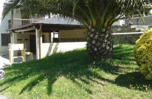 Serantes Cottage | SARA rural apartment (full rental) Pumarega for 6 people
