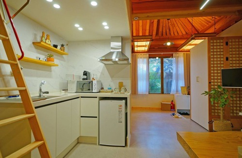 Jeonju House | Sarangroo