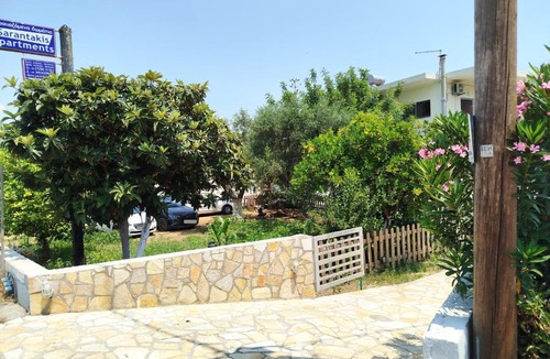 Agios Andreas Apartment | Sarantakis Apartments