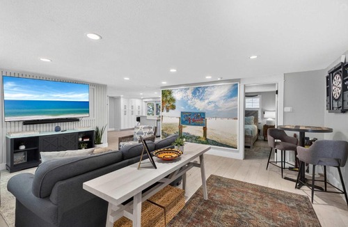 Sarasota Villa | Sarasota Resort-Like Living Near Siesta Key For 10