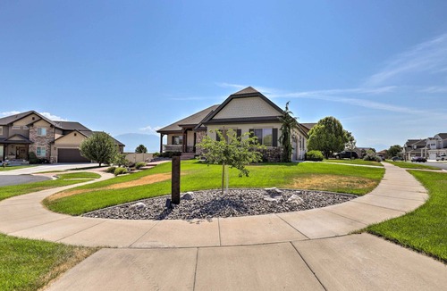 Saratoga Springs House | Saratoga Springs Getaway: Walk to Utah Lake!
