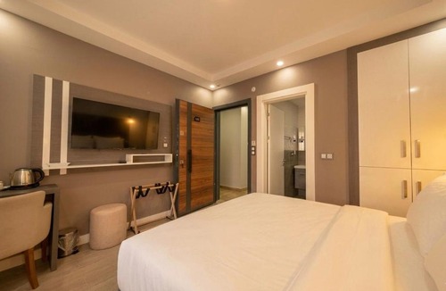 Izmit Hotel | Saray Premium Otel