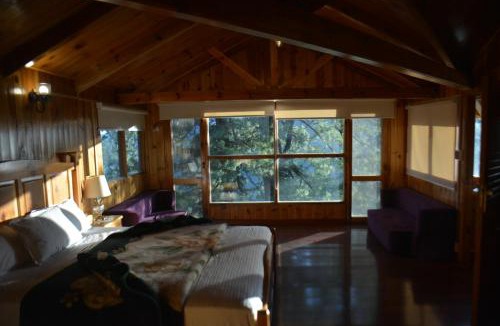 Dunga Gali Bed & Breakfast | Sardar House, Dunga Gali