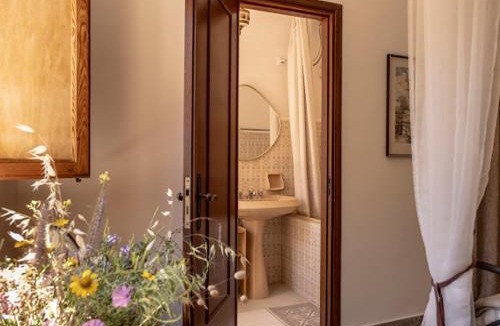 Carini Apartment | Sarmento Balcony