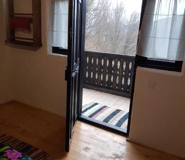 Bughea de Sus House | Satu Muscelean