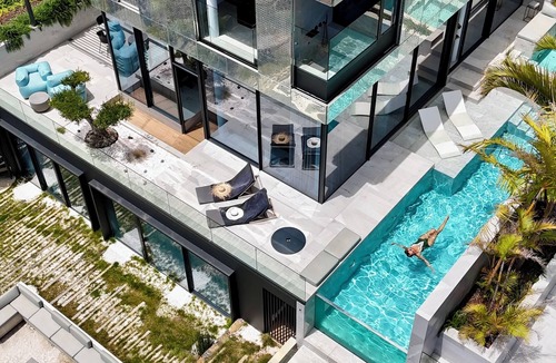 Tabua Villa | Saudade Residence - Futuristic Ultra Luxury Ocean Zen Retreat - Award Winning