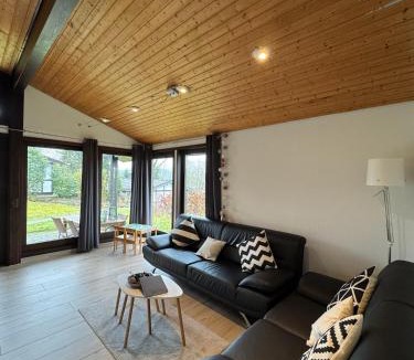 Feriendorf Hennesee House | Sauerländer Henne-Lütt