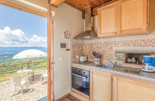 Loro Ciuffenna House | Sauna e Idromassaggio con Vista a Loro Ciuffenna !