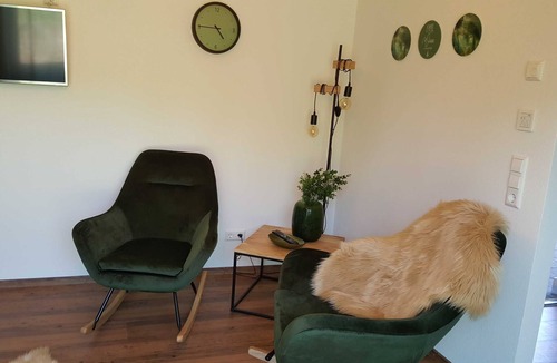 Eberstadt Bed & Breakfast | Sauvignon Blanc (double room with terrace) - Weinlodge am Geissberg