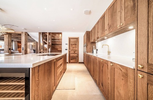 Les Gets Ski Chalet | Savanna - Jacuzzi | Fireplace | Views | Les Gets