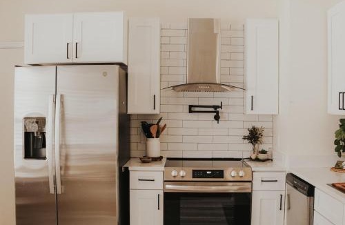 Whitemarsh Island House | Savannah Oasis 9min to Beach Historic Downtown