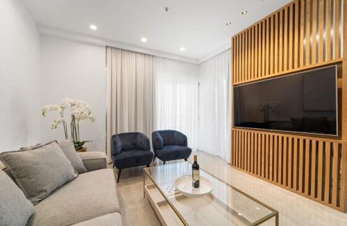 Jerusalem City Centre House | Savyon View 3BDR - ApartHotels In City Center