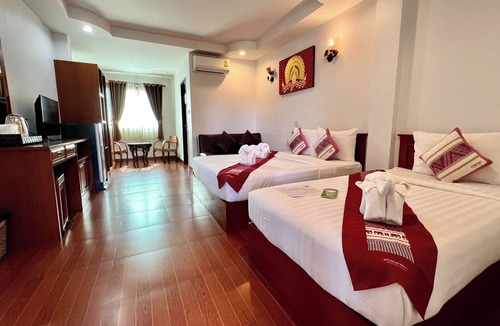 Nai Wiang Hotel | Sawadeelanna Hotel