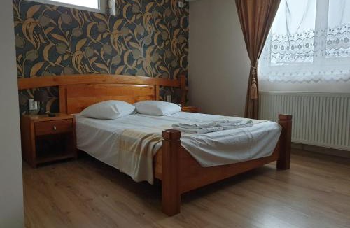 Drobeta-Turnu Severin Hostel | SC Afitos SRL