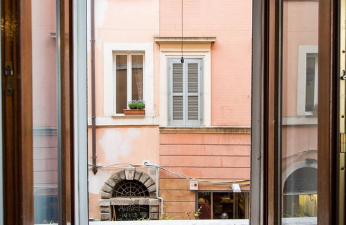 Trastevere Apartment | Scala Deluxe terrace apartment