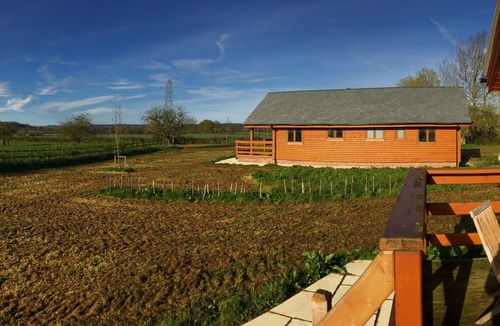 Devizes Ski Chalet | Scandinavian style chalet on a working farm in the heart of Wiltshire