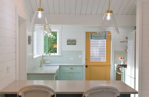 Bainbridge Island House | Scandinavian Cottage by the Sea ! Close Walk to Ferry & Town