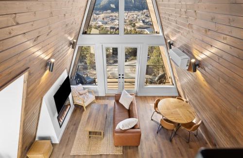 Glendale House | Scenic AFrame Retreat near Zion and Bryce