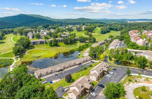 Table Rock House | Scenic Cottage at Fall Creek
