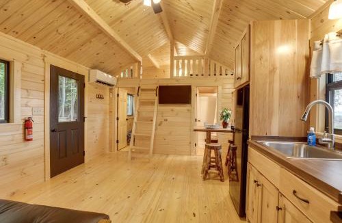 Cowanesque House | Scenic Deck & Grill: Middlebury Center Retreat!