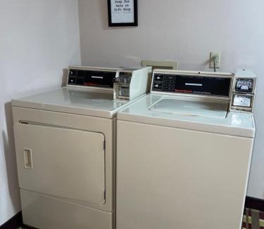 Branson Theater District Hotel | Scenic Hills Inn