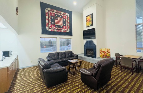 Branson Theater District Hotel | Scenic Hills Inn