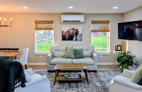 Dryden House | Scenic Homestead Barndominium