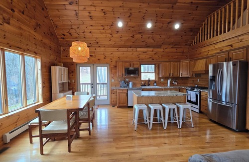 Duncansville Cabin | Scenic Mountain Family Retreat, Private Pool w/Panoramic Views, Modern Interior