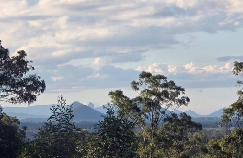 Moorina House | Scenic Rural Retreat, foothills of Mt Mee Qld AU