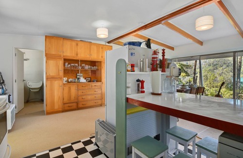 Anakiwa House | Scenic Serenity - Anakiwa Holiday Home