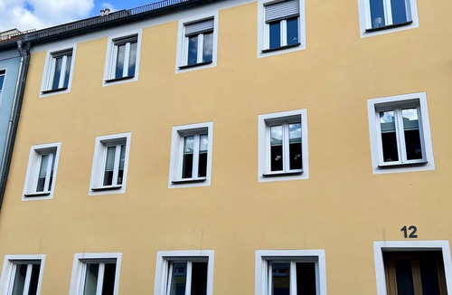 Tirschenreuth Apartment | Schöne Altstadtwohnung mit Nähe zum Fischhofpark
