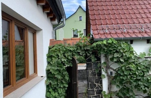 Stadtlengsfeld Apartment | Schöne Ferienwohnung im Landhaus