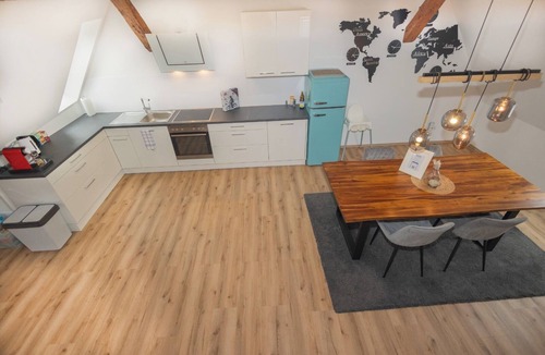 Michelfeld Apartment | Schicke, Neue Wohnung Direkt am Kloster