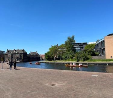 Schiedam Bed & Breakfast | Schie2Be