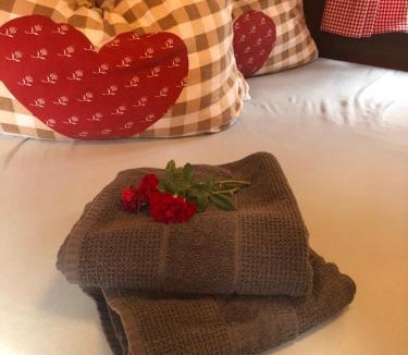 Ipsheim Apartment | Schlafen im Weinfass
