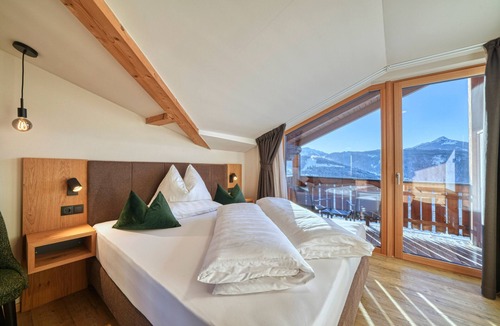 Nova Ponente Apartment | "Schlern" with Mountain View, Whirlpool, Finnish Sauna & Steam Sauna & Balcony