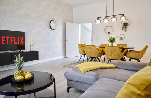 Schwetzingen Apartment | SCHLOSSBERG RESIDENCES - Superior Design-Apartments mit Schlossblick für bis zu 12 Personen