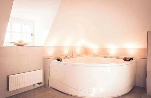Neufahrn in Niederbayern Hotel | Schlosshotel Neufahrn