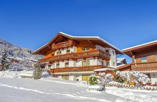 Zillertal Apartment | schoene Ferienwohnung-Aschau