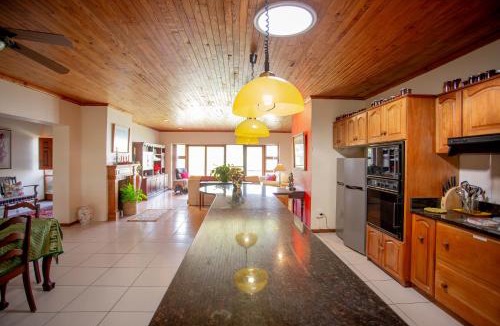 Hoekwil House | Schokarme