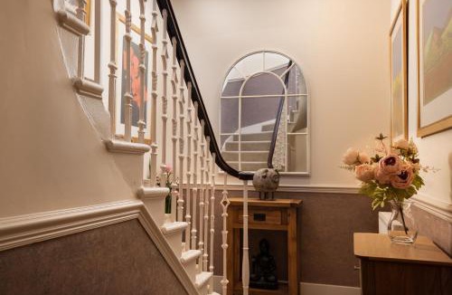 Gattonside House | School View